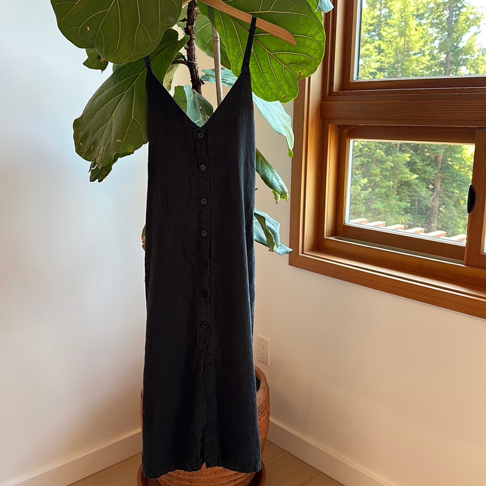 Linen Reformation Dress XS